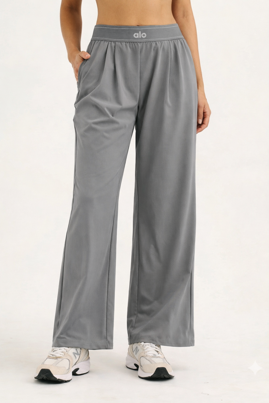 NUAVIBE™ High-Waisted Wide-Leg Sweatpants